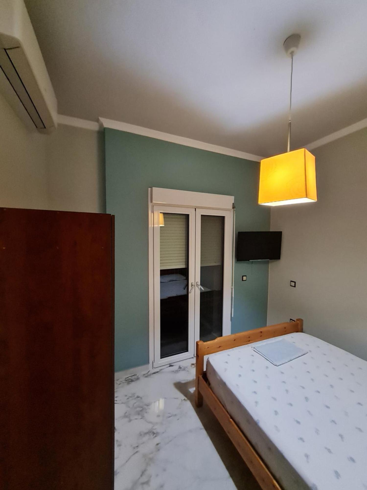 Dimitris Apartments ネア・プラギア エクステリア 写真