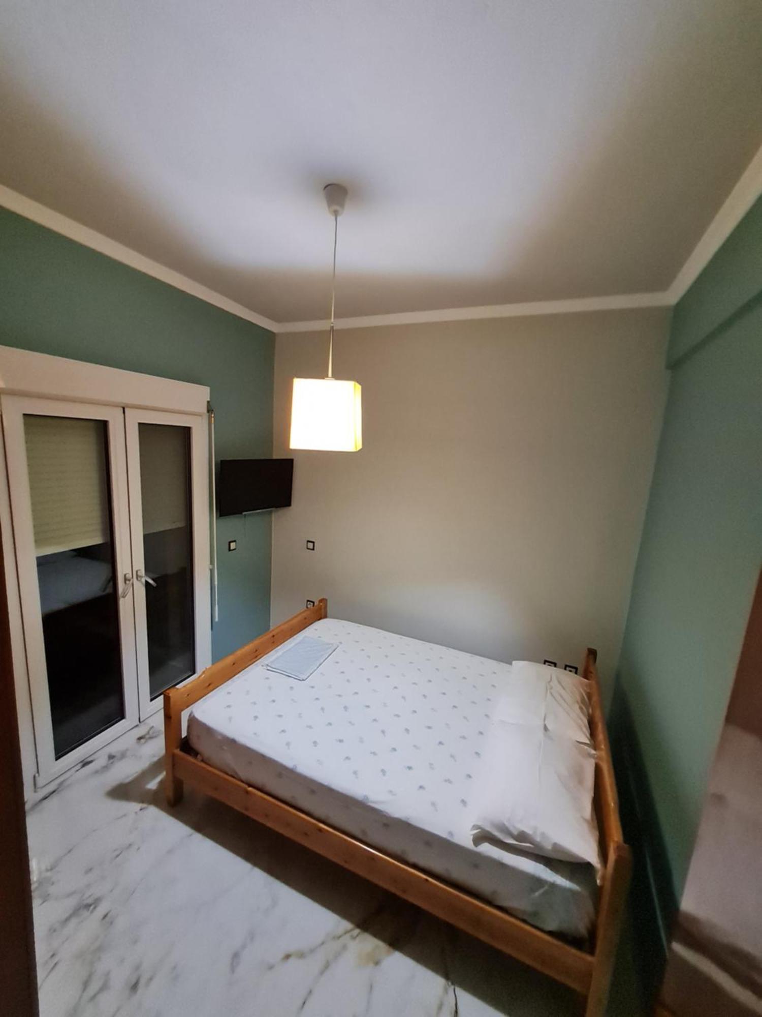 Dimitris Apartments ネア・プラギア エクステリア 写真